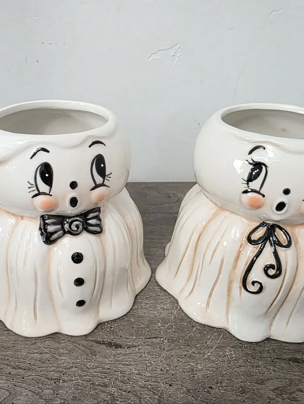 Johanna Parker Ghost Couple Halloween Mugs